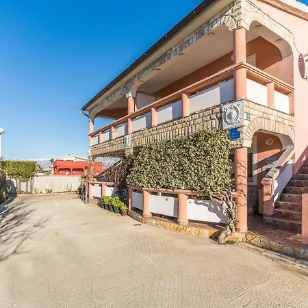 Zarko Apartment *