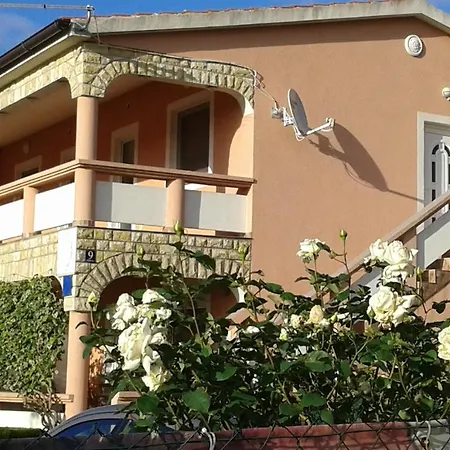 Apartment Zarko Vir