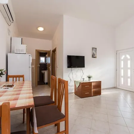 Zarko Apartment *